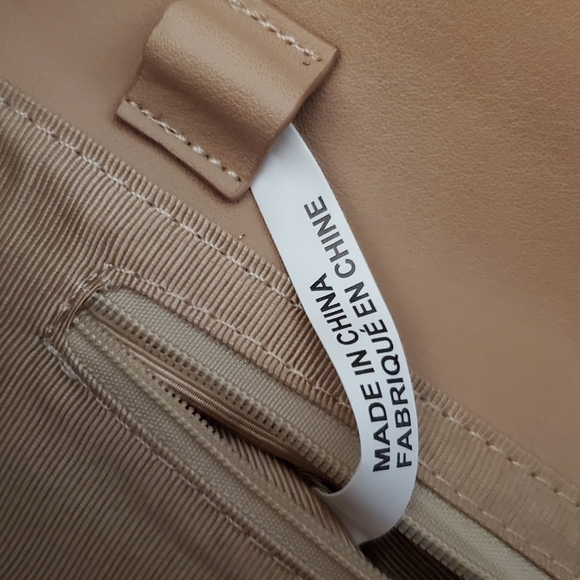 Sondra Roberts Tropical Bamboo Jungle Artistic Clutch with Magnetic Closure - Picture 8 of 13